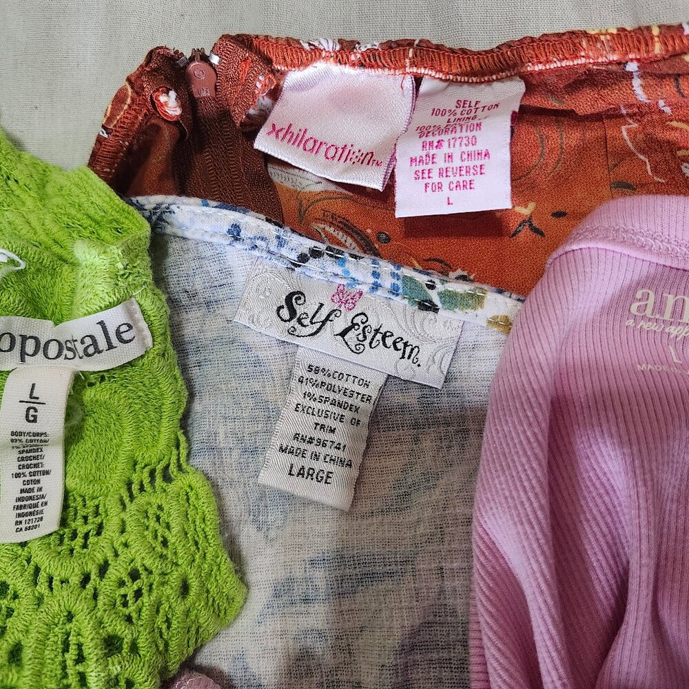 Various brands womans summer tops total 8  size junior Large - Picture 7 of 8